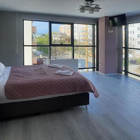 Zora Hotel Blagoevgrad Buitenkant foto