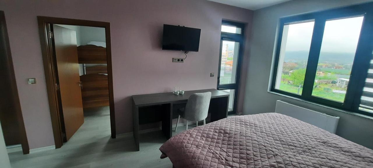 Zora Hotel Blagoevgrad Buitenkant foto